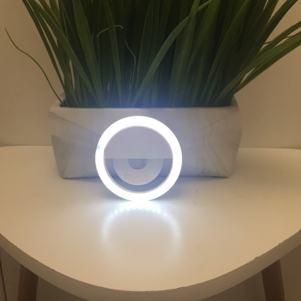 Three Light Setting Mini Ring Light